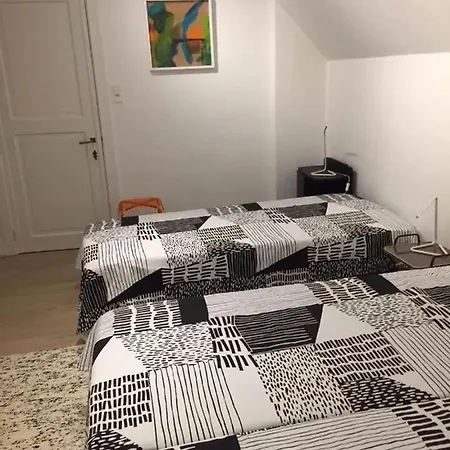 Spacious House With 6 Bedrooms In De Panne